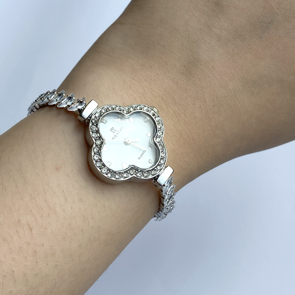 BellaMontre Fleur Blanche