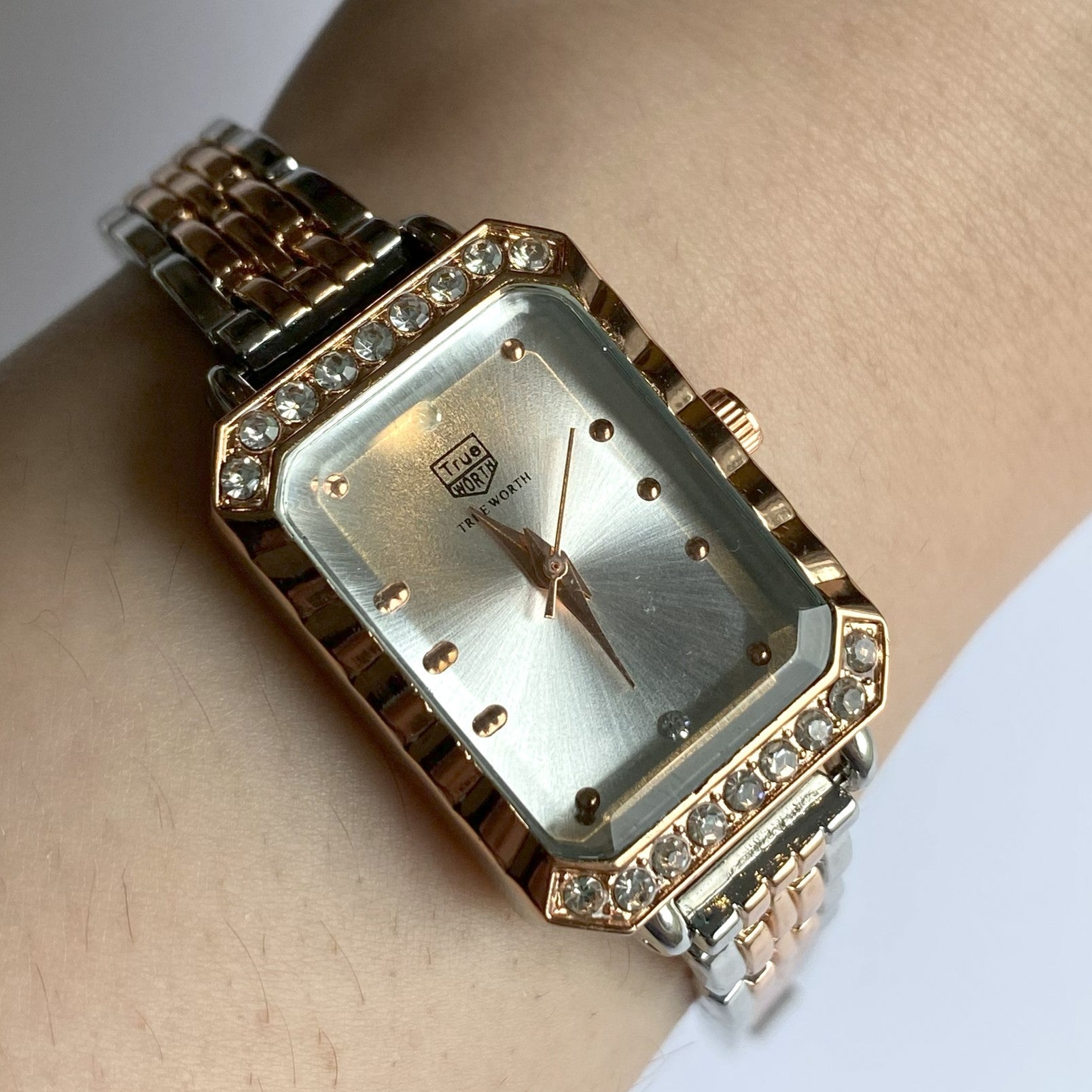 BellaMontre Rose Élan