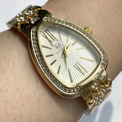 BellaMontre Serpentine Luxe